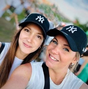 Meet your Posher, Véronique